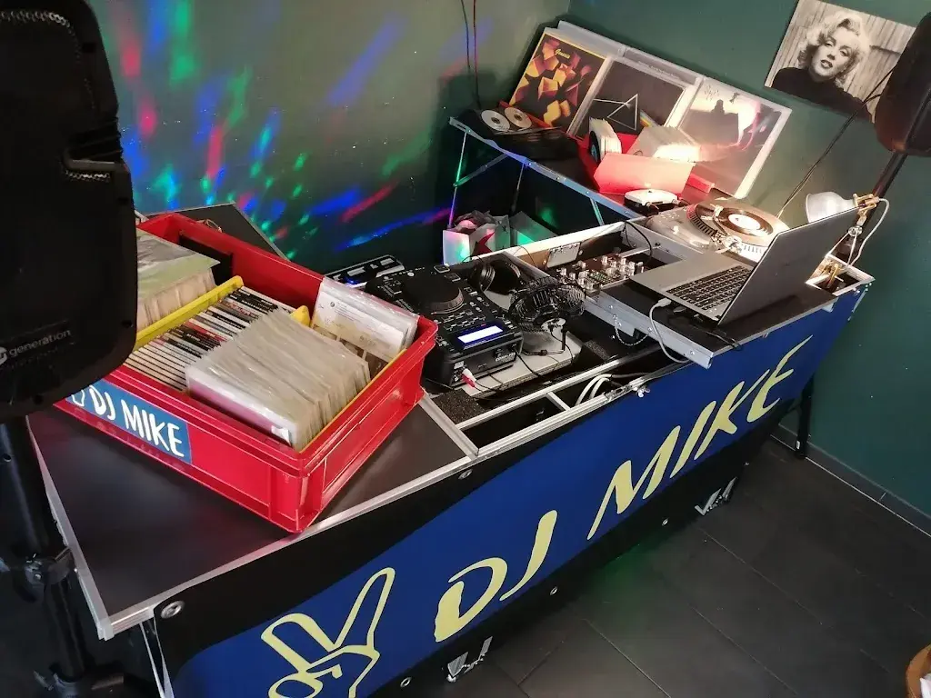 Mike Lüthi_Legende Bistro-Lounge_Romanshorn_review