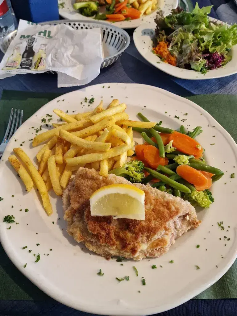 St. B._Restaurant Zum Bienengarten_Basadingen-Schlattingen_review