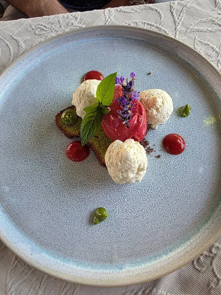 Virginia Gajic_Landgasthof Wartegg_Wigoltingen_review