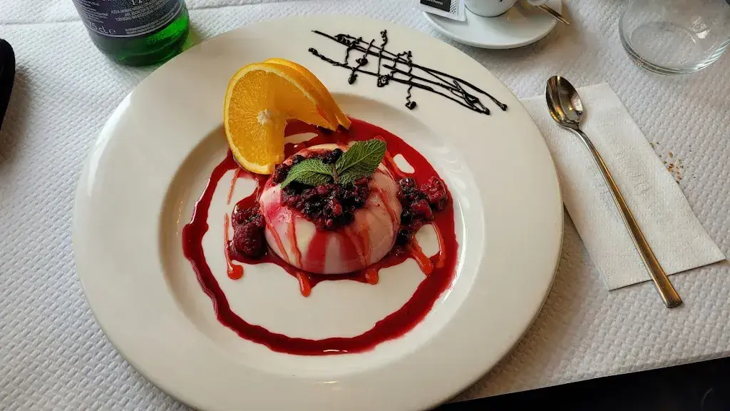 Menu_Restaurant Pizzeria Zentrum_Orpund_image_5