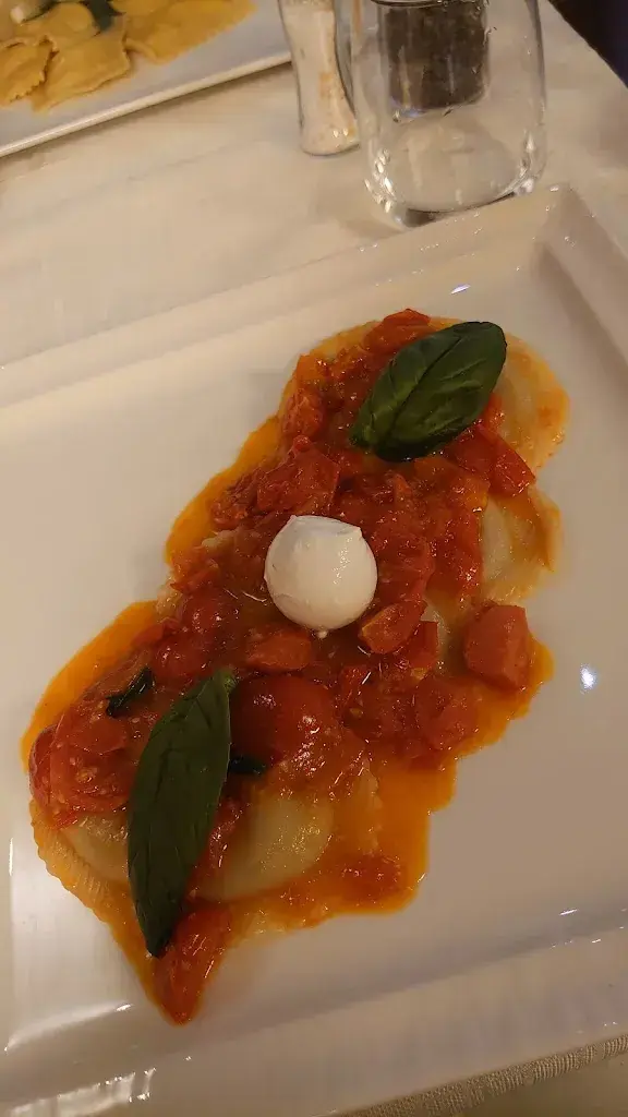 Vreni Stalder-Müller_Ristorante Pizzeria Bella Napoli_Aadorf_recensione