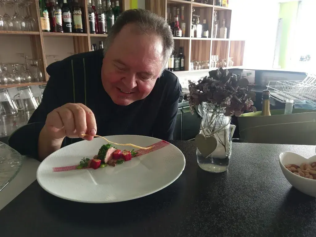 Rolf Friedauer_Ritterschmaus_Münchwilen_review