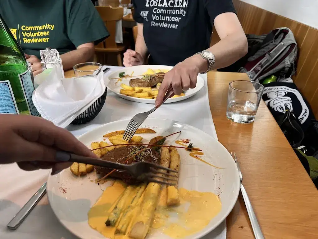 Antonio & Silvia Aerni_Wirtschaft zum Obstgarten - IL FRUTTETO_Frauenfeld_recensione