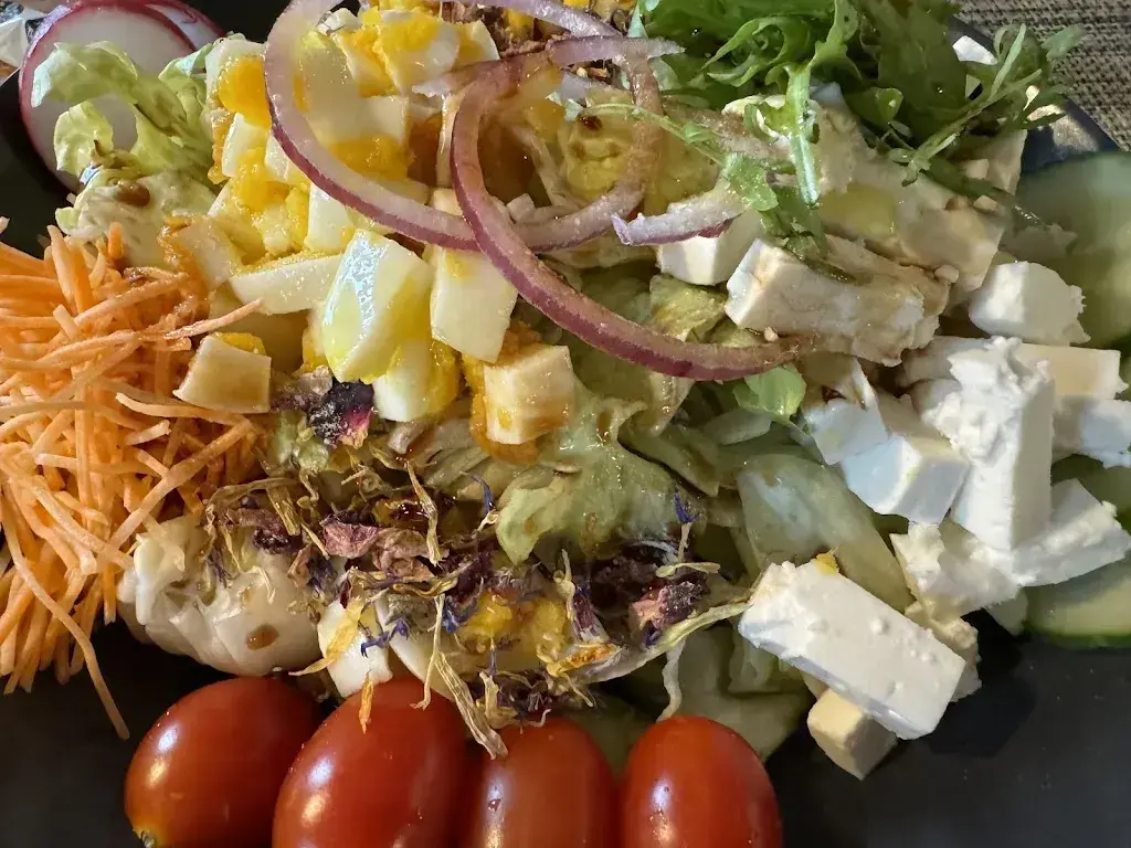 sylvia epaillard_The Outpost Center Kefikon_Kefikon_review