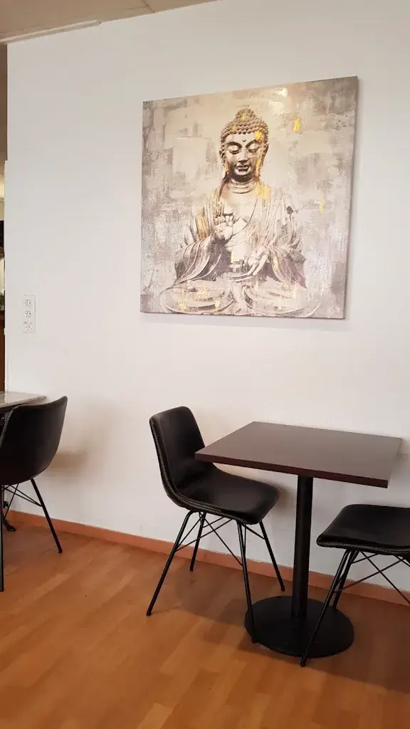 The Contract Lawyer_Gaga Kiki Sushi Bar & Restaurant Frauenfeld._Frauenfeld_reseña