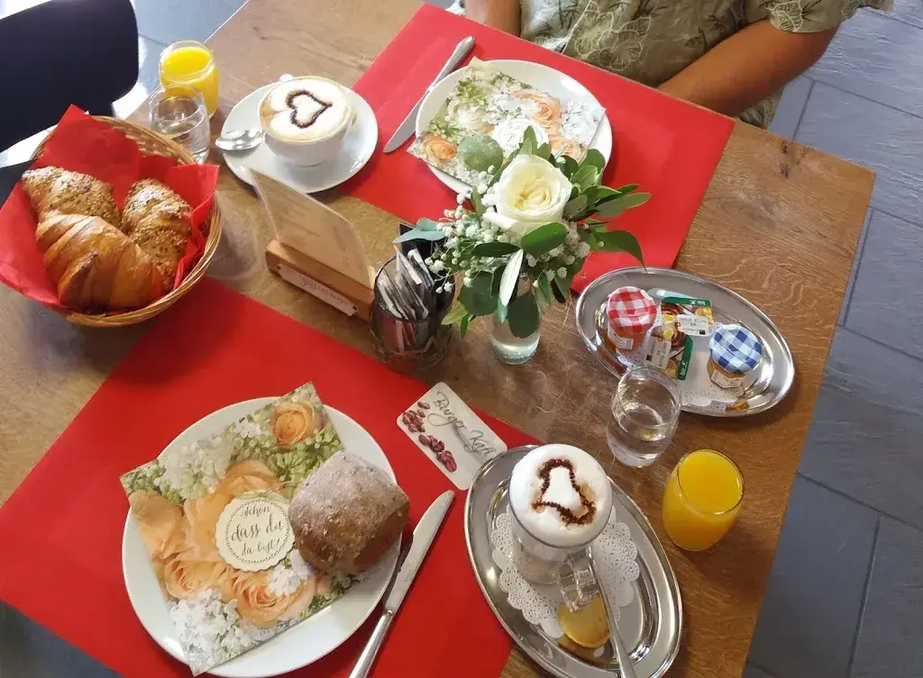 Menu_Burger Kafi_Safnern_image_4