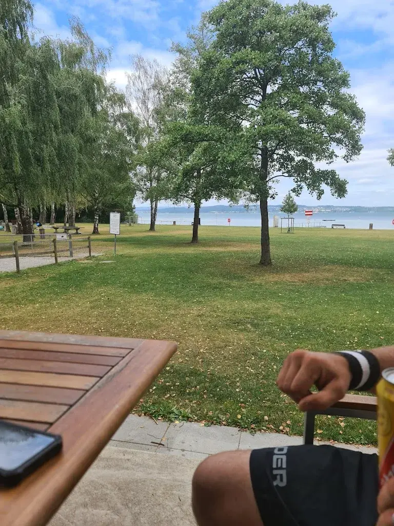 Lisa Sandmann_Lido Bella Rosa_Bottighofen_avis