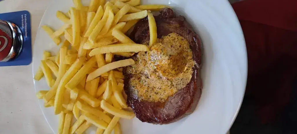 Carol Sabina_Gasthof Bären_Büetigen_avis