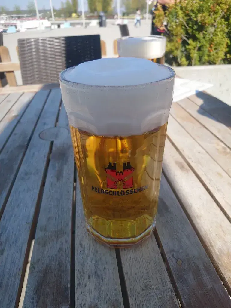 Aaron Dolan_Hafenrestaurant Alti Badi_Kreuzlingen_review