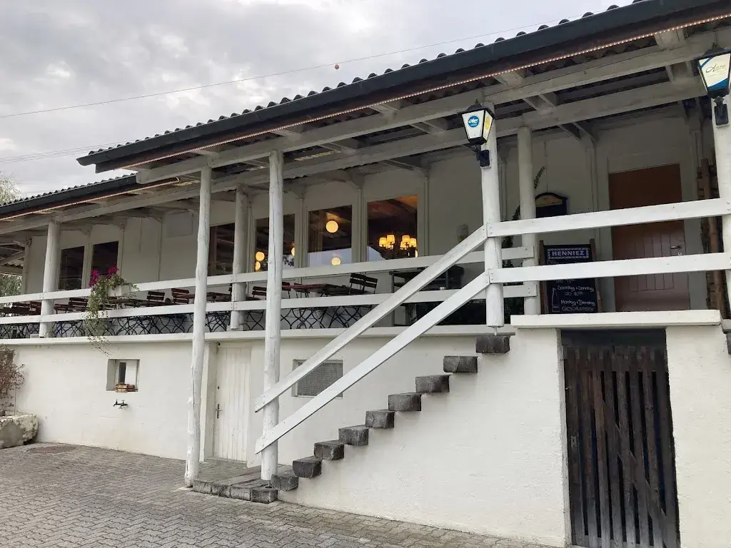 Mario Caruso_Zur Ranch_Worben_avis