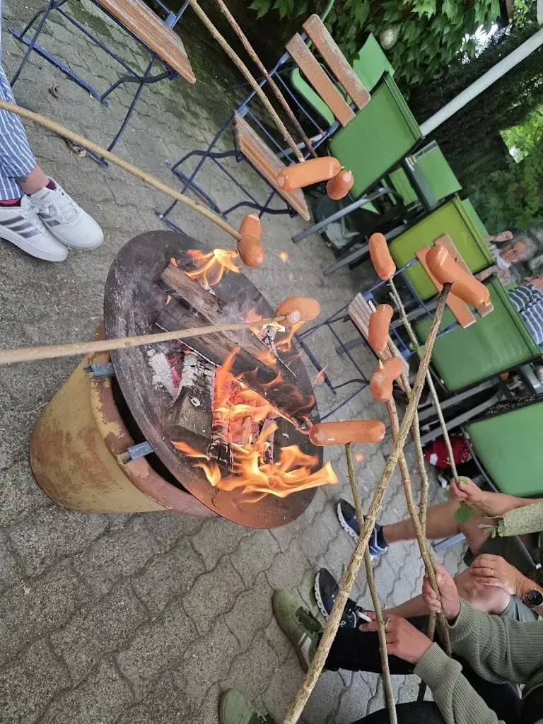 max schaufelberger_Linden Pub_Ermatingen_review