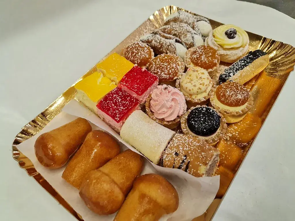 Menü_Sandwich, Pasticceria,Cucina Italiana, Caffetteria._Kreuzlingen_Bild_9