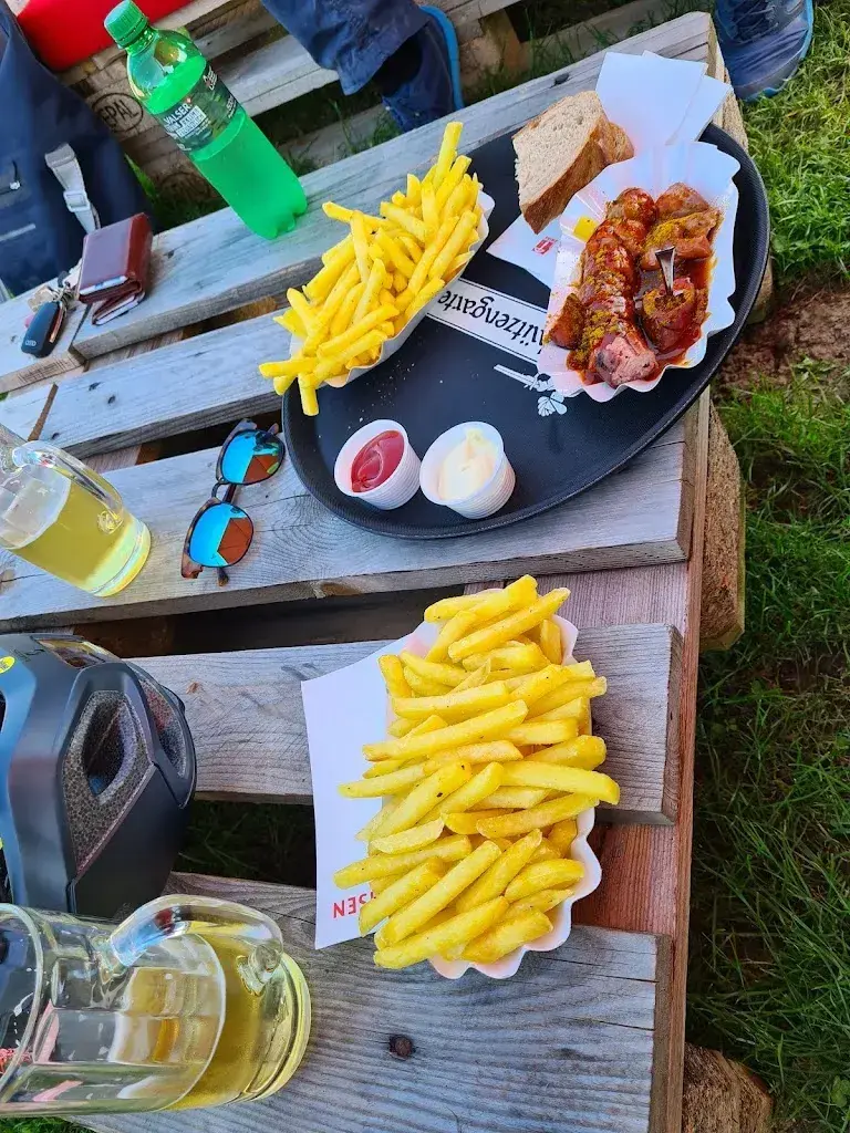 Nina W._Käthy's Hafenschenke_Scherzingen_recensione