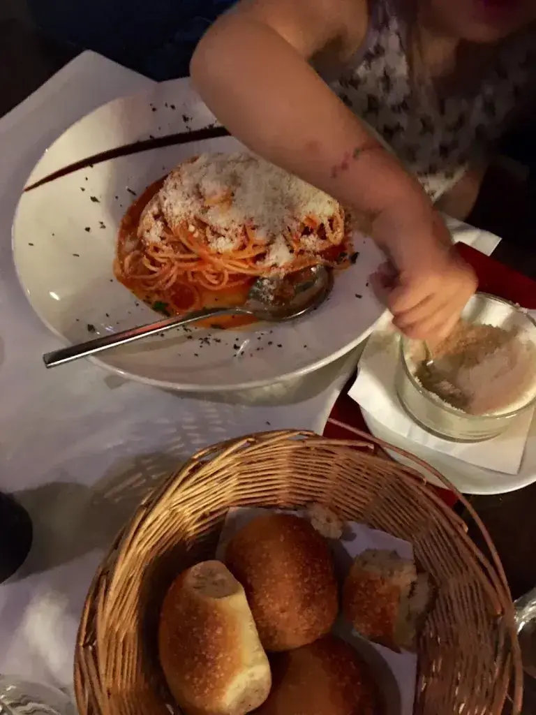 Karalis Brants_Villa Barone Ristorante Pizzeria_Wetzikon_review