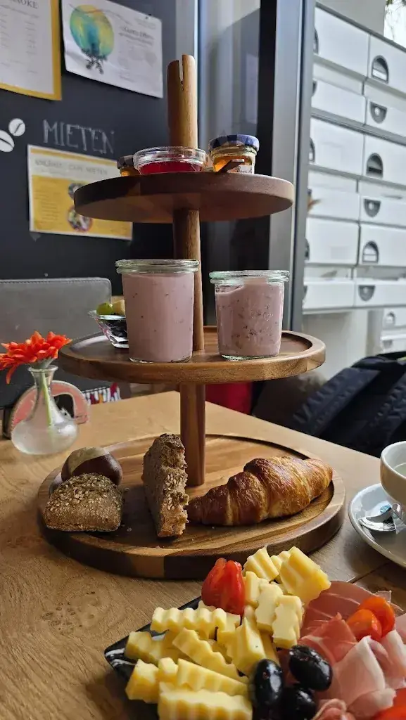 Tabea Meier_SoSo-Café_Wetzikon_review