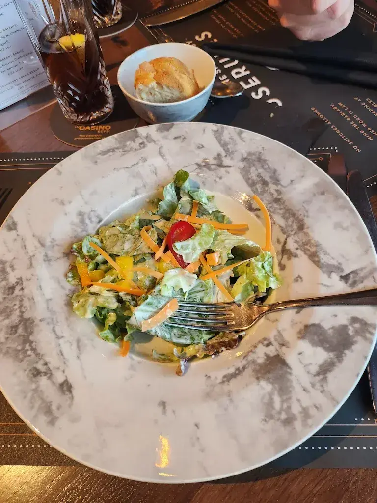 Vanessa Teuscher_Crazy Daisy_Bern_avis