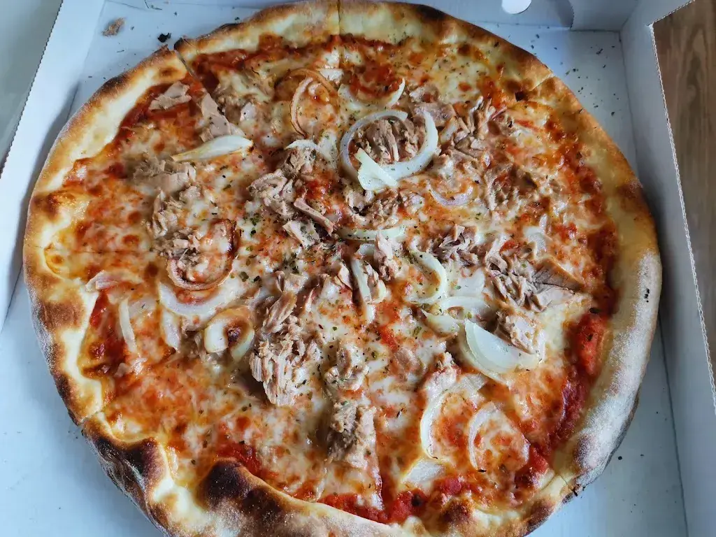 Claudio Kuenzler_Easy Imbiss_Bettwiesen_avis