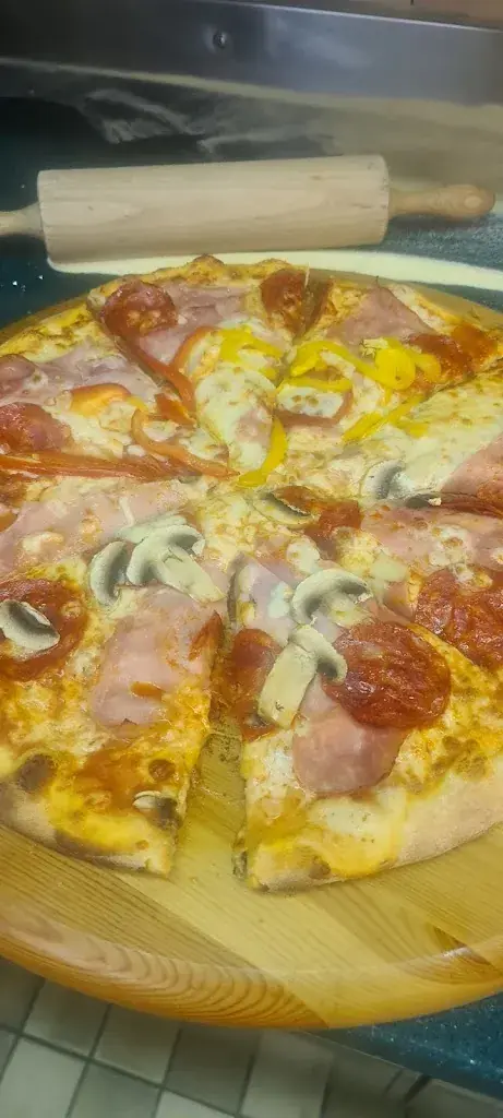 Menu_Pizzeria Rössli_Dussnang_immagine_5