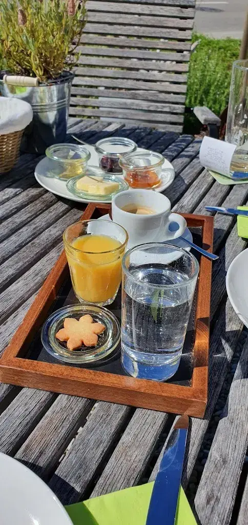 Menu_Dorf 16, Simone Schmalz_Oberwangen_image_3