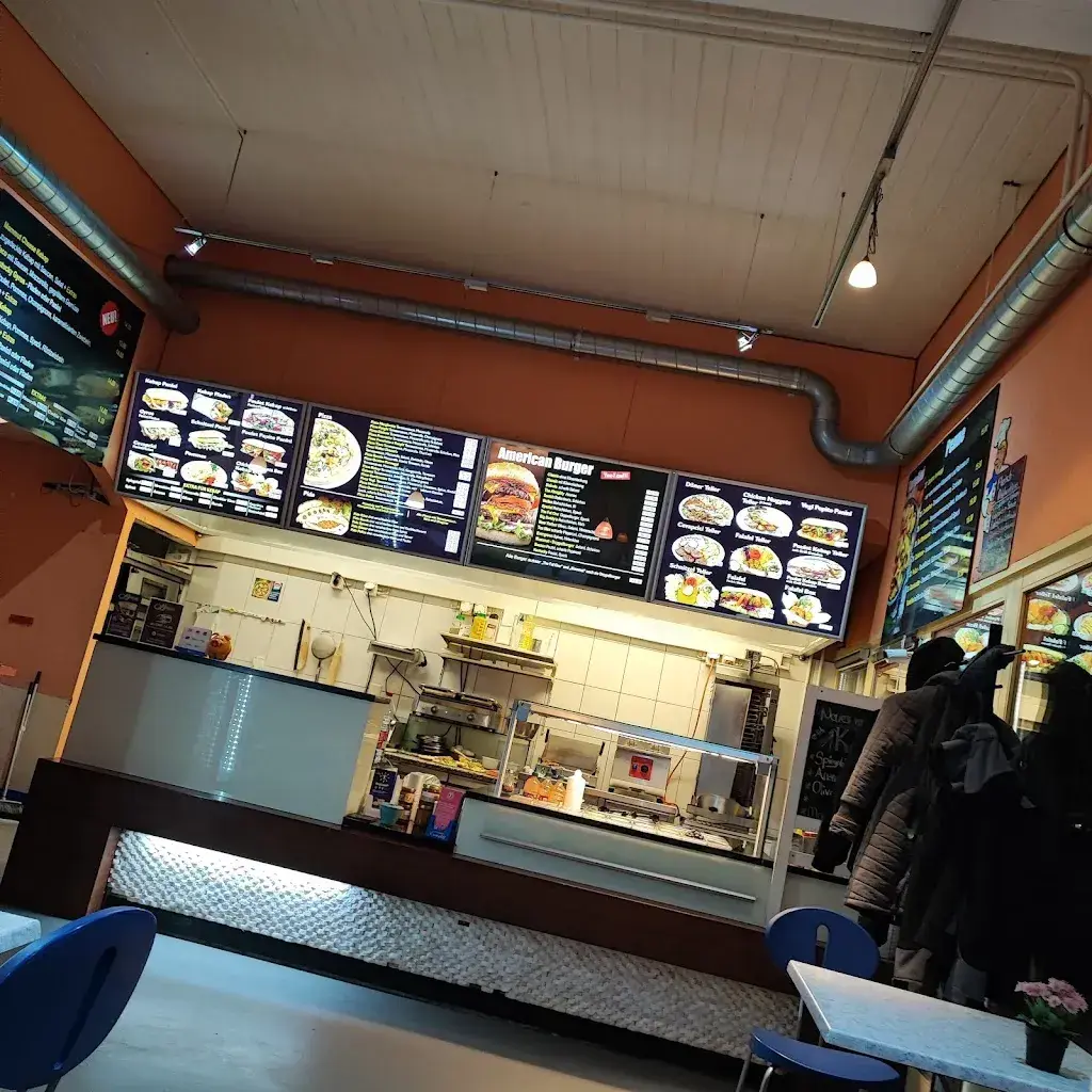 F. Berti_Mammut Take-Away_Wallenwil_recensione