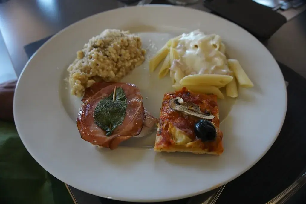 Aleria - essen, trinken, feiern ristorante a Busswil TG