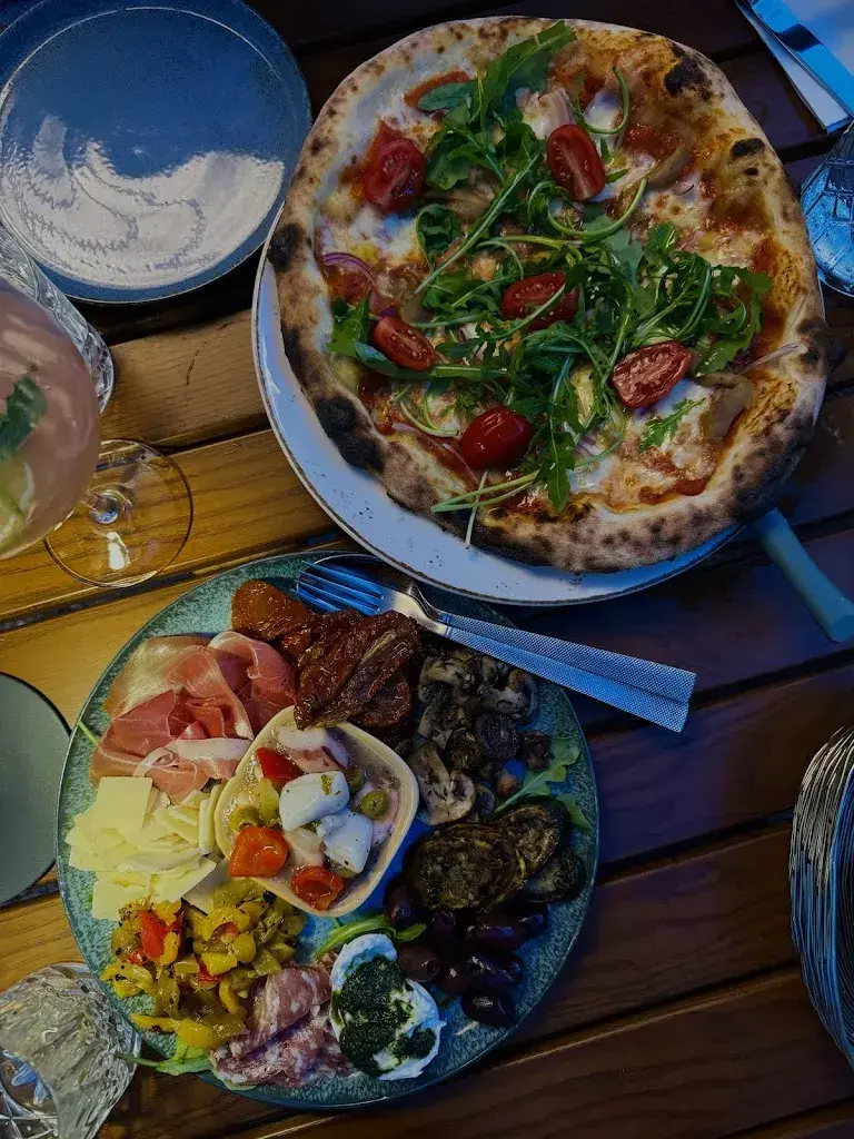 Angi's Guide_Martinus Klostercafe_Germany_review