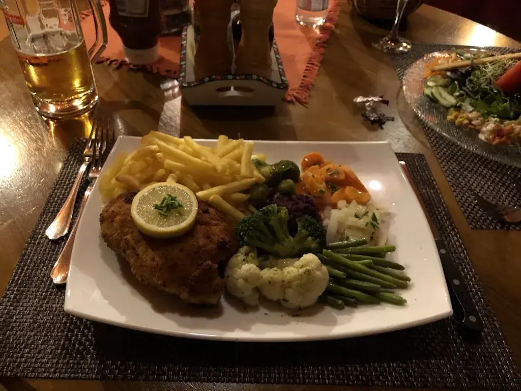 julie appel_Sonnenhof_Pfyn_review