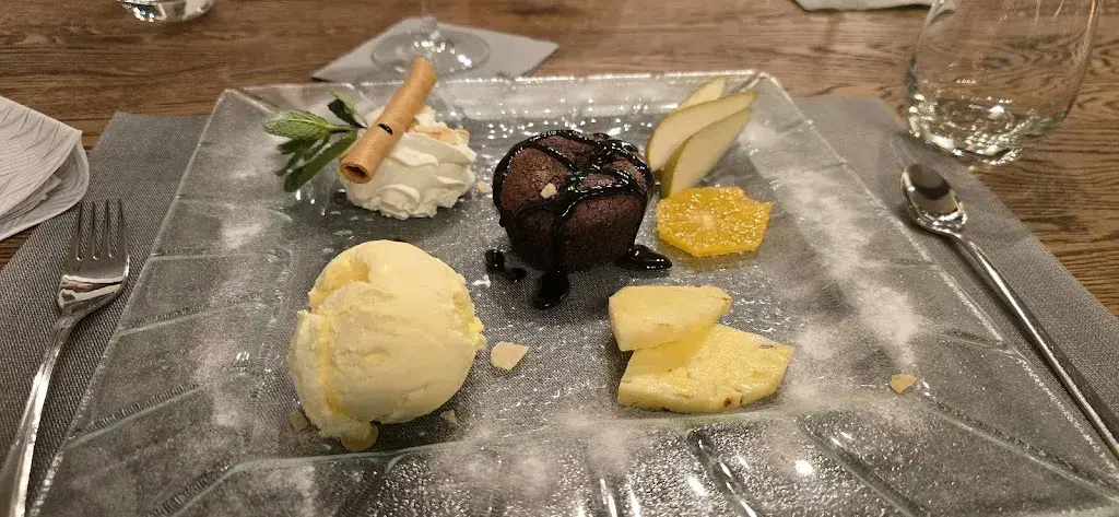 Astrid Höfler_GRILL-RESTAURANT LANDHAUS_Wängi_avis