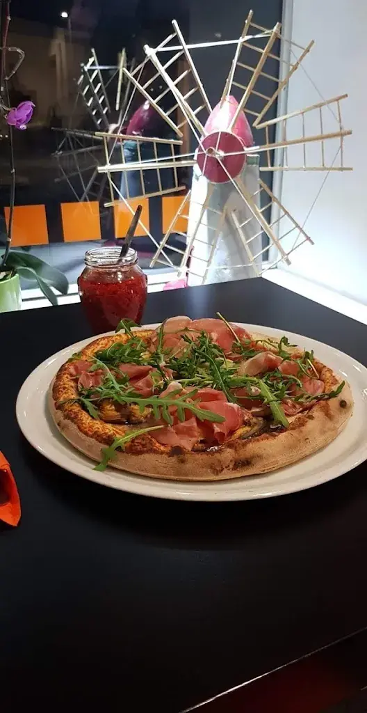 Menü_Pizzarella_Arbedo_Bild_4