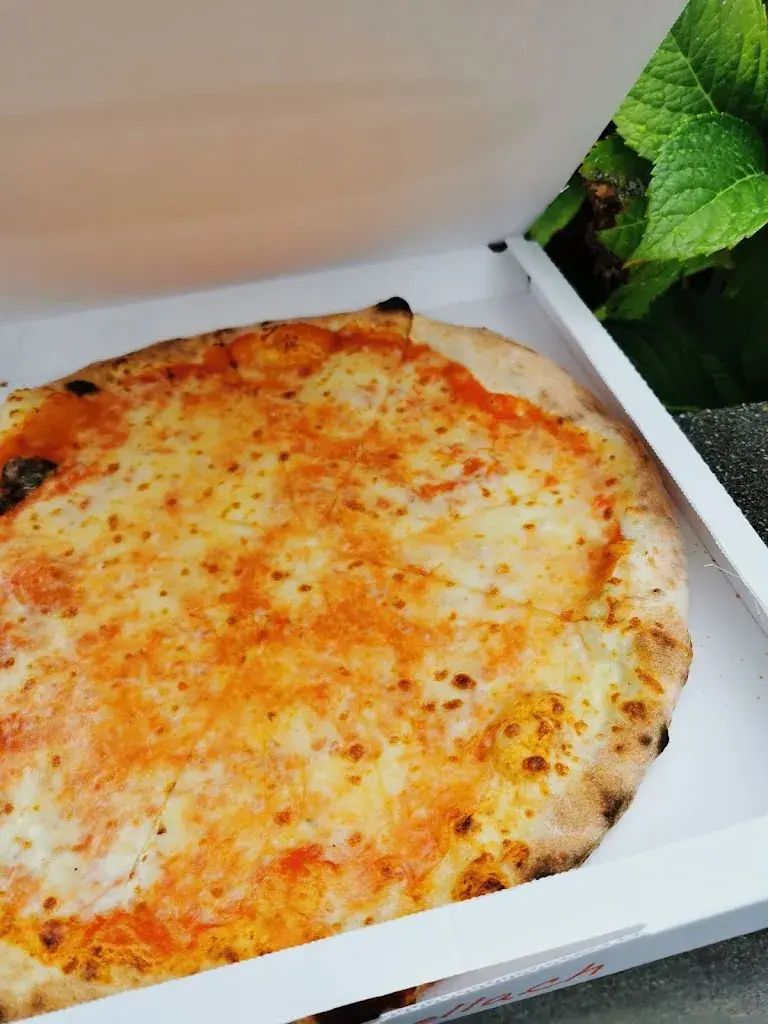 Menü_Pizzarella_Arbedo_Bild_5