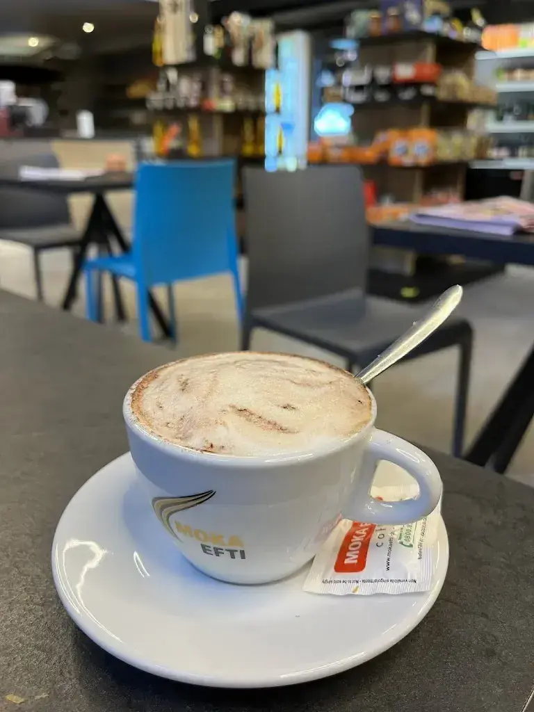 David Ibizaman_Pizzeria piopio Castione_Arbedo-Castione_avis