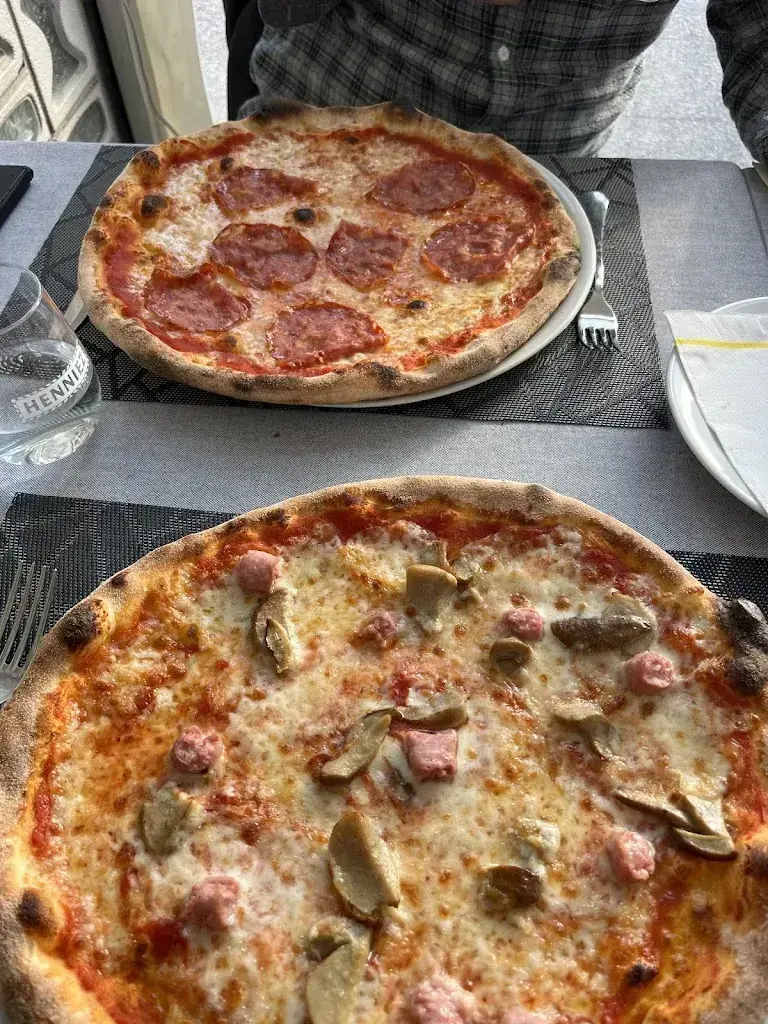 HZ HZ_Ristorante Pizzeria Adele_Sementina_review