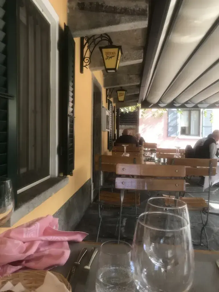 Gil Sommerhalder_Trattoria Er Pipa_Monte Carasso_recensione