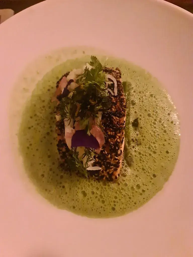 Melanie Nenadovic-Tschanz_Chrüz_Eschenbach_avis