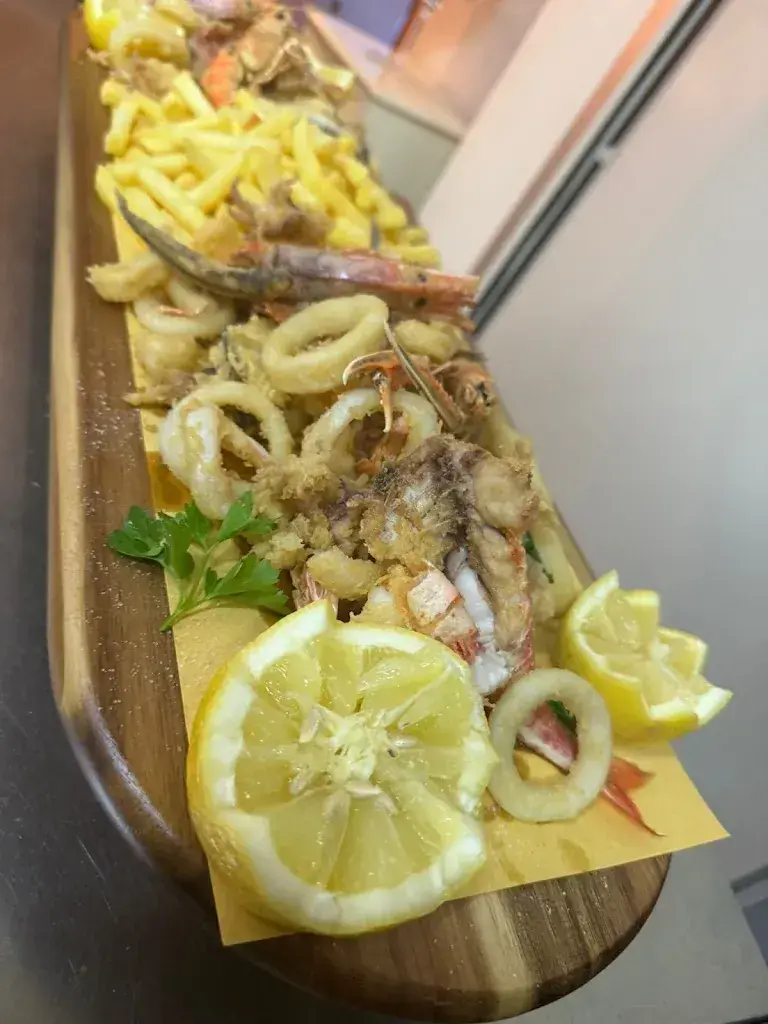 Luca Zaccarin_La Terrazza Bellinzona, Ristorante & Pizzeria - Snack Bar_Bellinzona_review