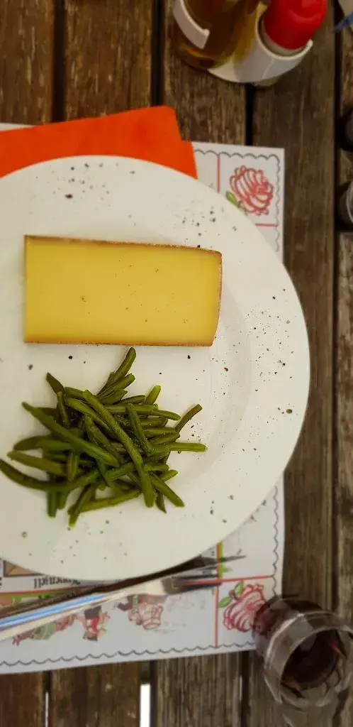 sheila lehmann_Grotto Mornera_Monte Carasso_review