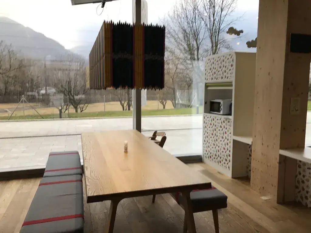 Phillip Cain_Marché Bellinzona Sud_Monte Carasso_avis