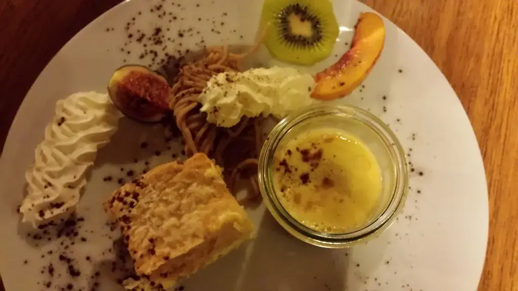 Menu_Eintracht-Leu_Schalunen_image_7