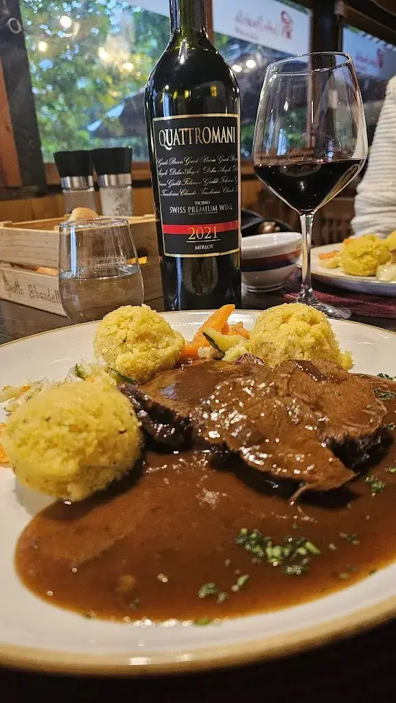 Mariyam Seguías_Grotto Sbardella_Giubiasco_review