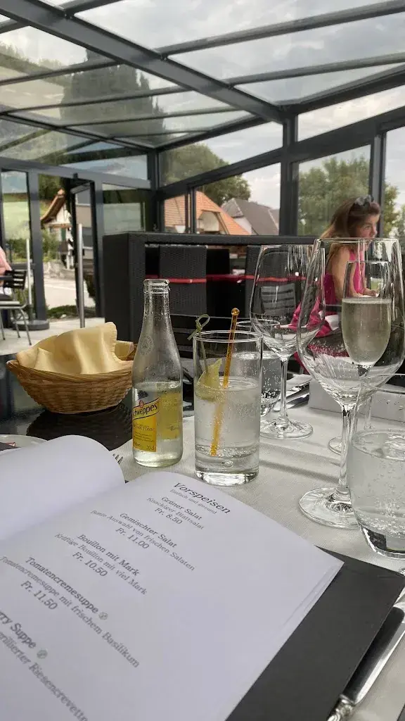 Nthabiseng Marie_Gasthaus Drei Eidgenossen_Brittern_avis