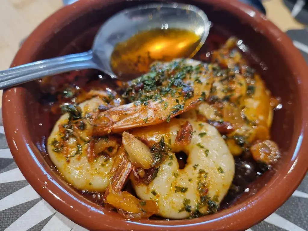 Christian Haller_Hin & Her Tapas Bar_Fraubrunnen_review