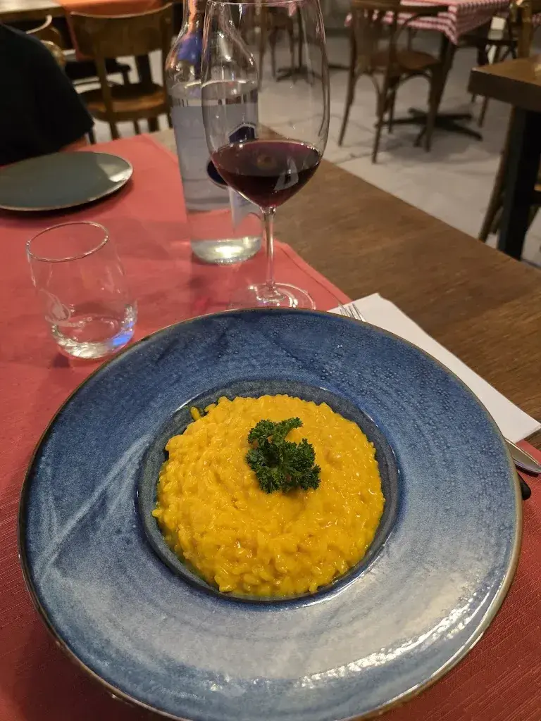 Cristoffer Hjerdt_Hotel & Ristorante Croce Federale_Bellinzona_review