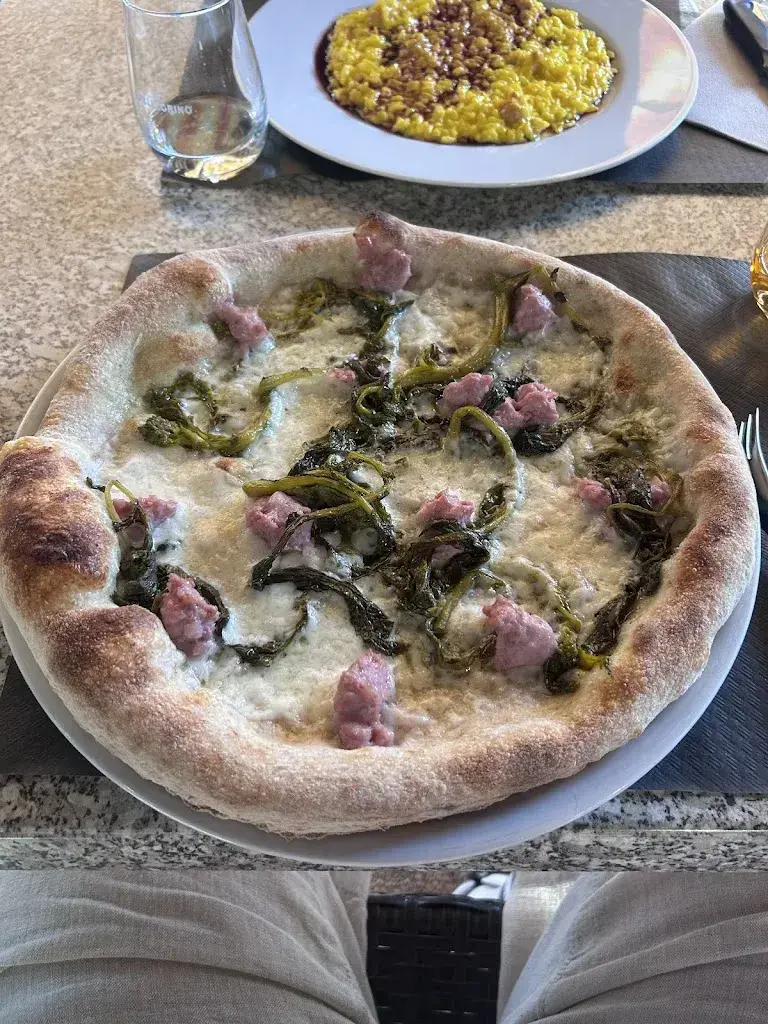 Federico Camilliti_La Locanda Ristorante Bar Pizzeria_Cadenazzo_Bewertung