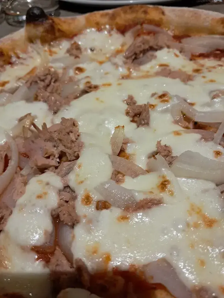 Danilo Ravelli_Ristorante Pizzeria Bar Club_Cadenazzo_Bewertung