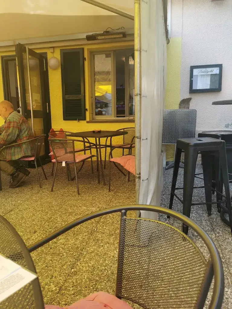 Fabrizio Francesco Lorenzo Trisconi_Ristorante Sport_Claro_recensione