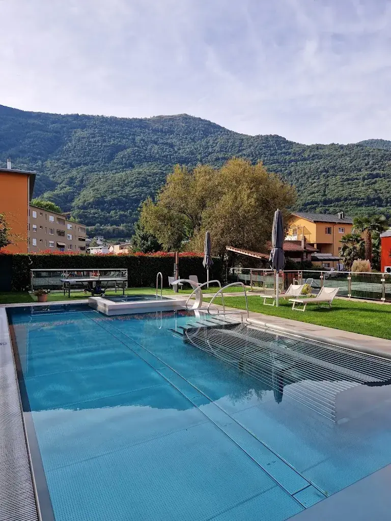 Ainaz F_Hotel La Perla_Sant'Antonino_review