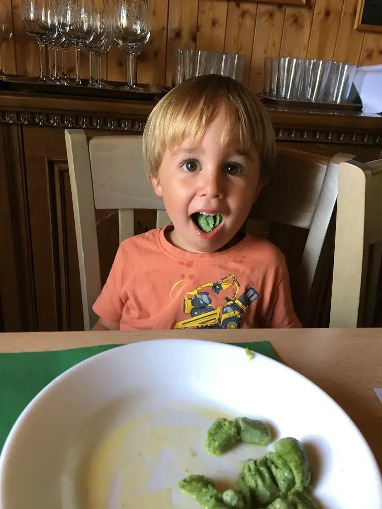 paolo schmitt_Ristorante La Pernice con alloggio_Leontica_reseña