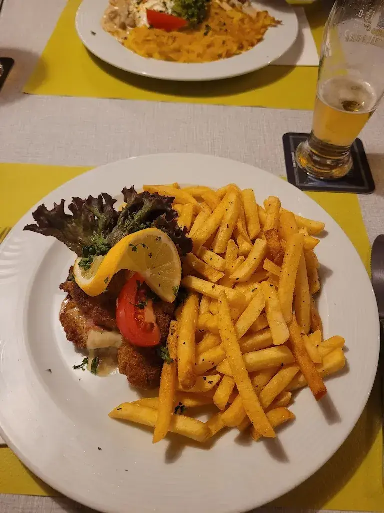 Adler restaurant à Eschenbach