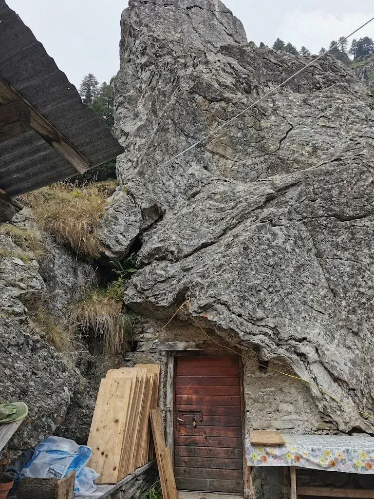 Gionata Beretta_Alpe Carassina_Blenio_review