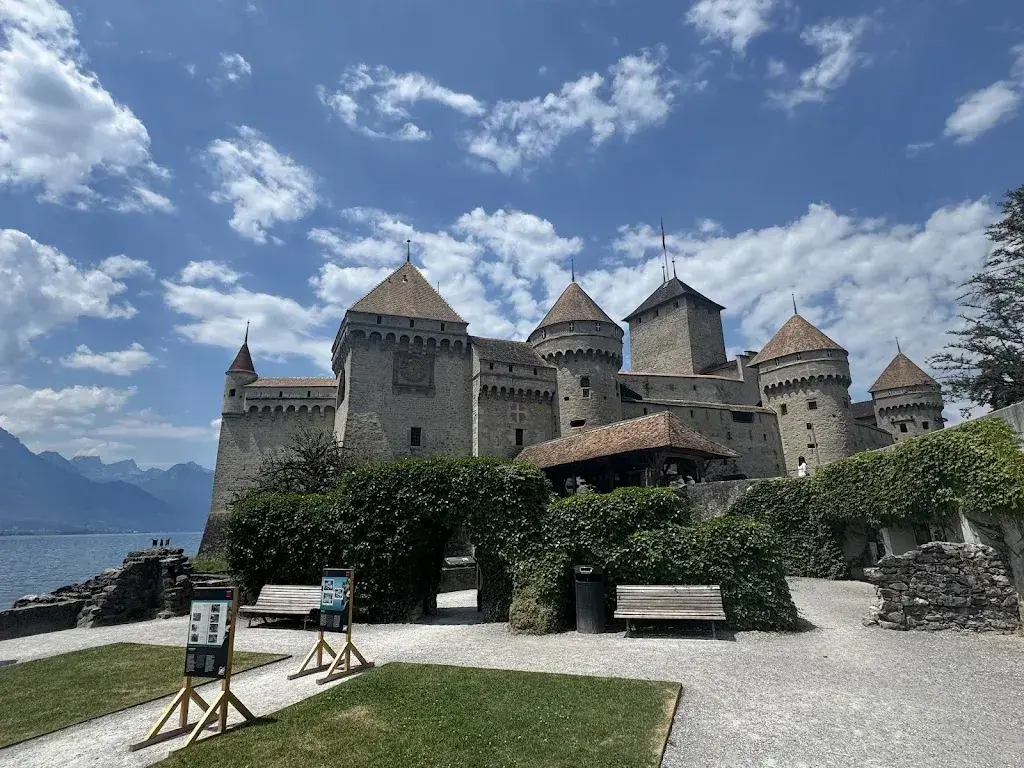 Will Turner_Chillon Castle_Veytaux_avis